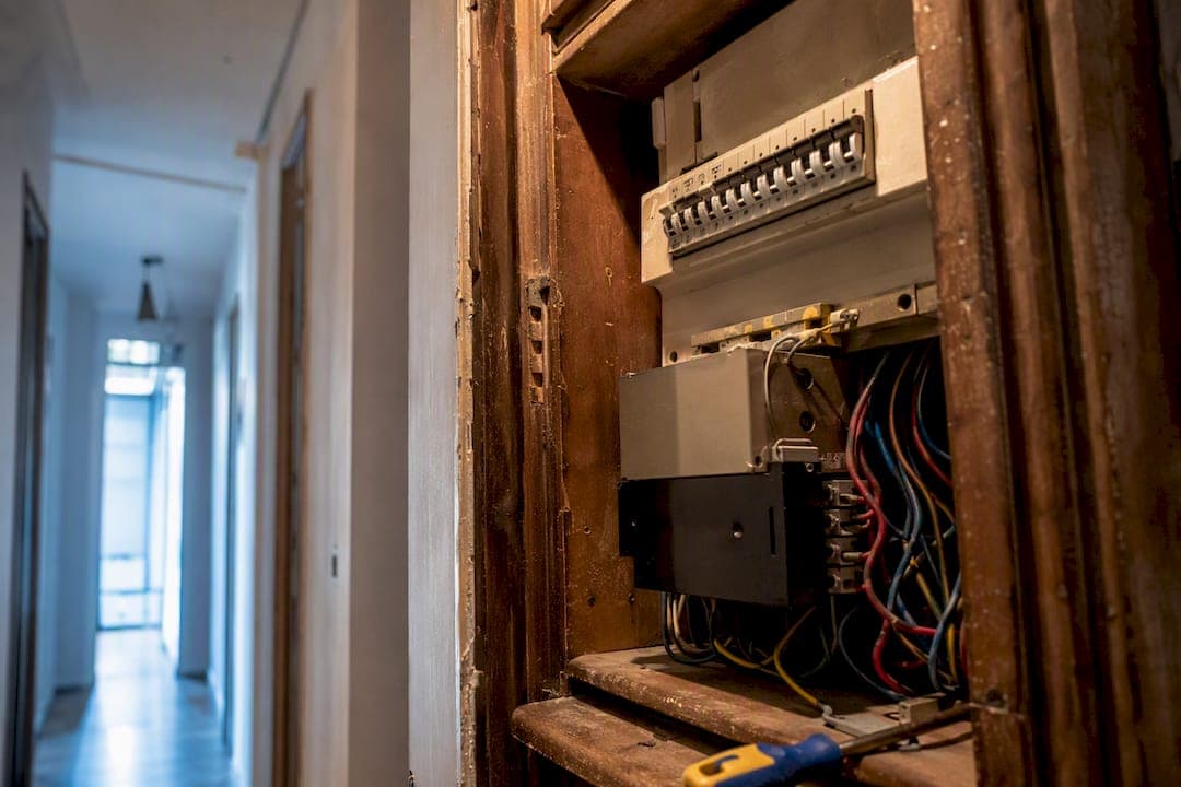 Mise en sécurité électrique : ce que la loi impose vraiment